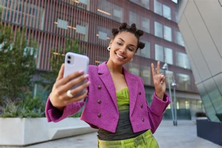 Alana Cho: A Rising Star in the World of Influencer Marketing
