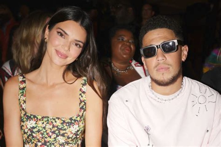 Bad Bunny's Song About Kendall Jenner: A Deep Dive into Their Connection