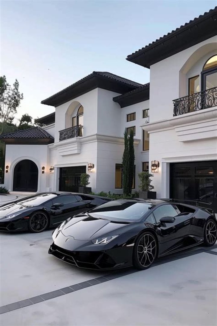 Brix Ferraris: The Rise of a Luxury Car Enthusiast