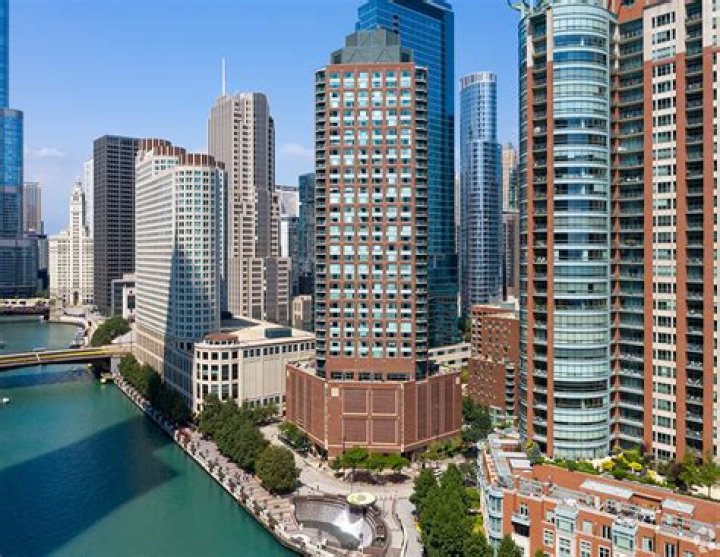 Cityfront Place Chicago: A Comprehensive Guide to This Iconic Location