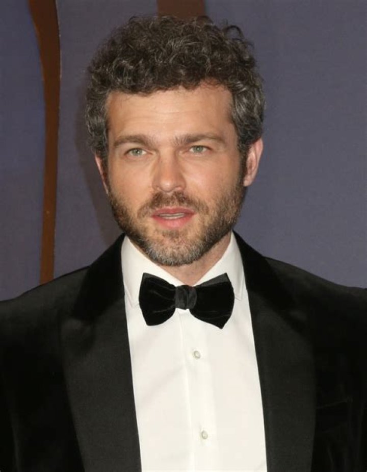 Curly Hair Charisma: The Rise of Male Actors with Curls