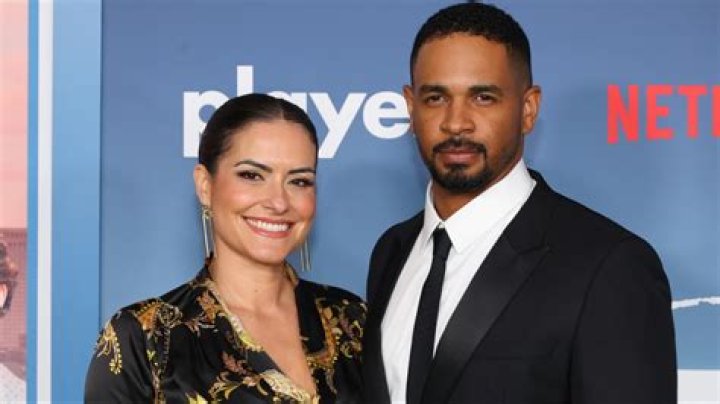Damon Wayans' Wife: The Woman Behind the Comedic Legend