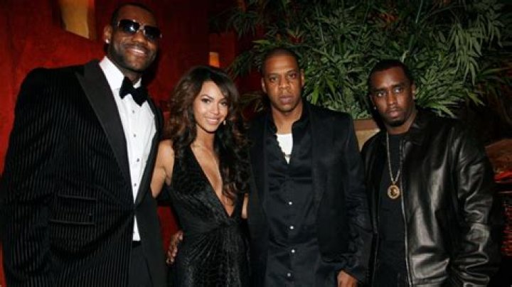 Diddy and R. Kelly: A Complex Friendship