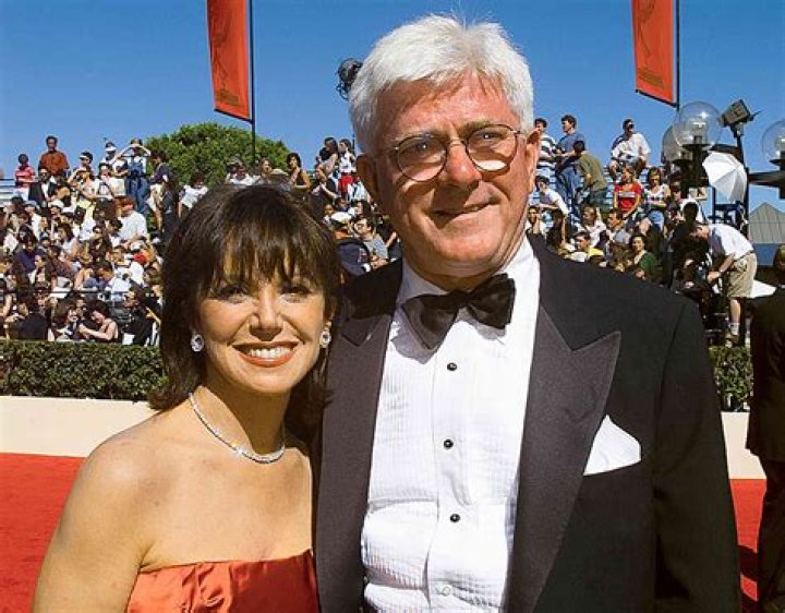 Discover the Life and Relationship of Brett Donahue and His Wife
