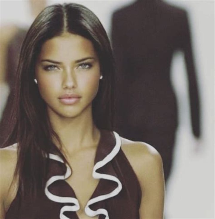 Does Adriana Lima Smoke? Exploring the Truth Behind the Supermodel&rsquo;s Lifestyle