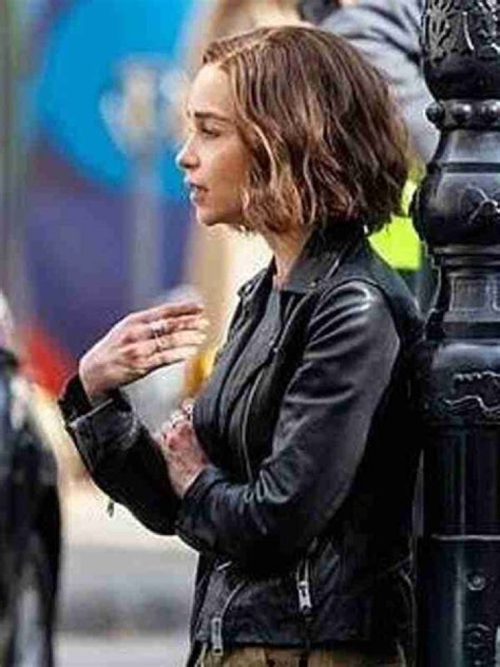 Does Emilia Clarke Smoke? The Truth About the Actress's Lifestyle