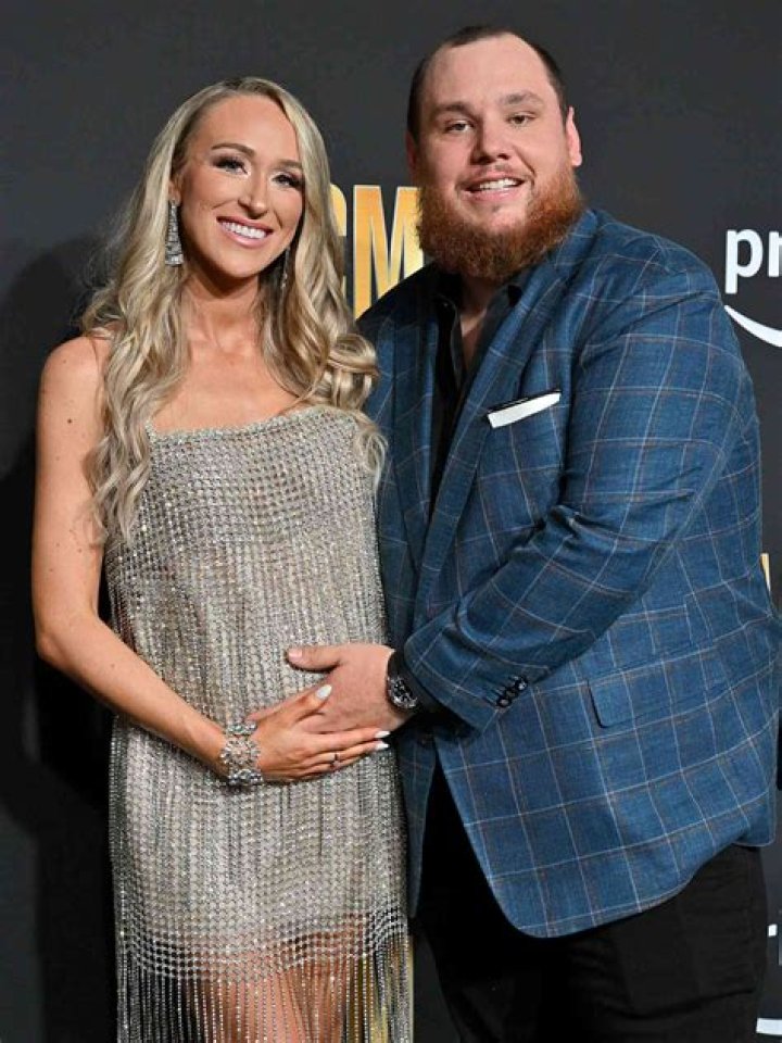 Does Luke Combs Have a Brother? Discovering the Family Behind the Country Star