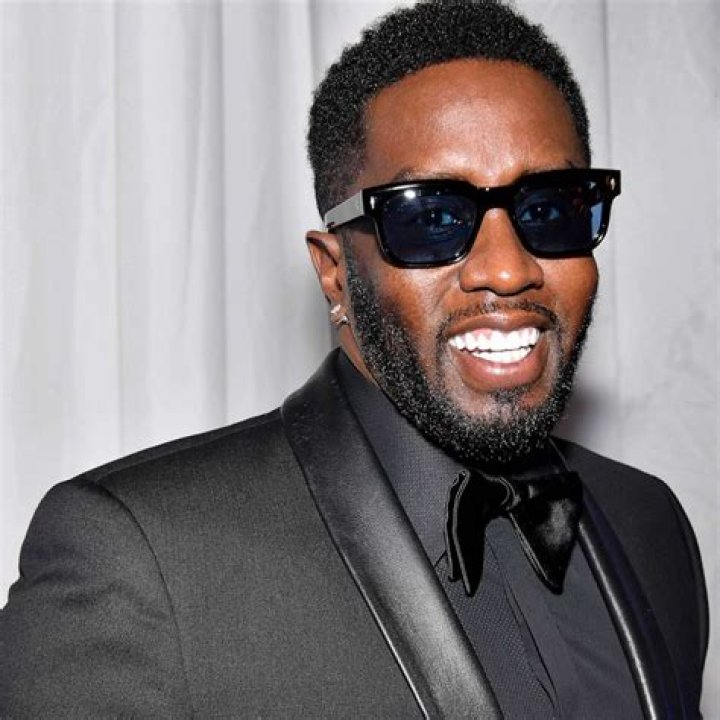 Exploring the Iconic Diddy Hairstyle: A Trendsetter’s Legacy