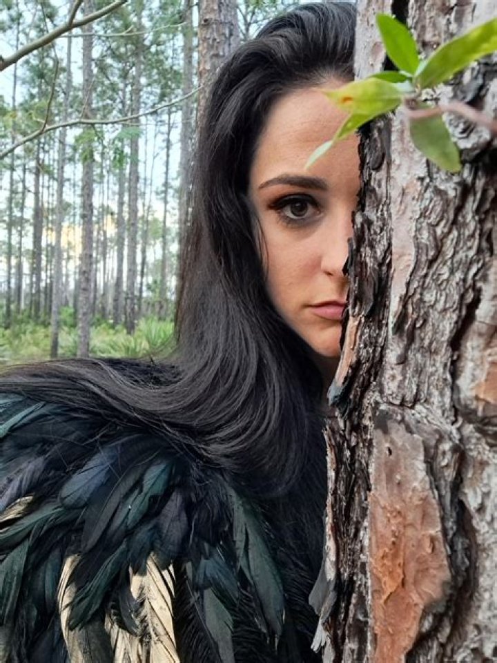 Exploring the Mystique of Lyra Crow of Leak