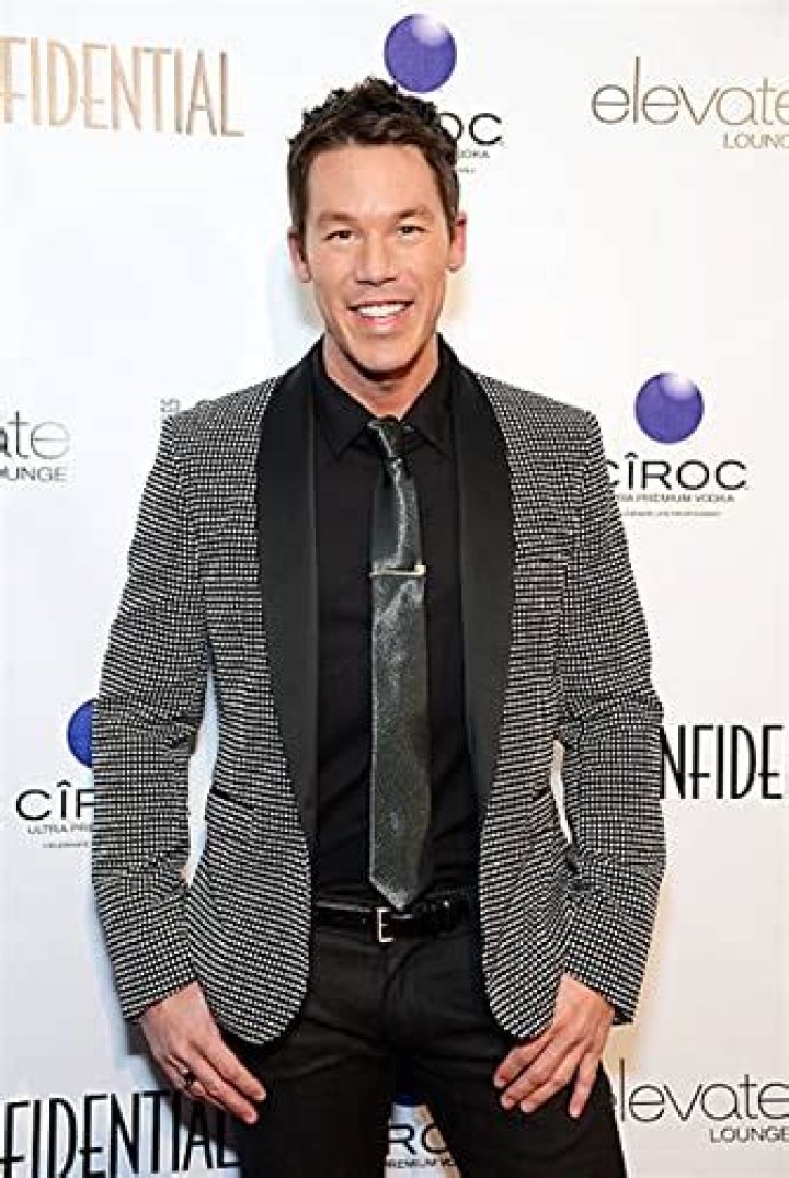 Exploring the Vibrant World of David Bromstad