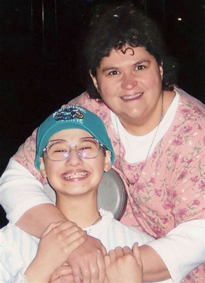 Gypsy Mom Photos Released: An Insight into a Unique Lifestyle
