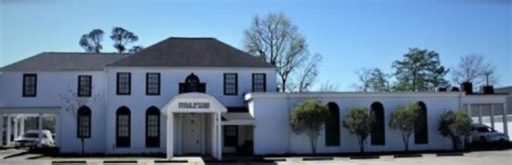 Honoring Lives: The Legacy of Poole Ritchie Funeral Home