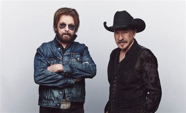 How Tall Is Ronnie Dunn? Unveiling the Country Music Icon's Height