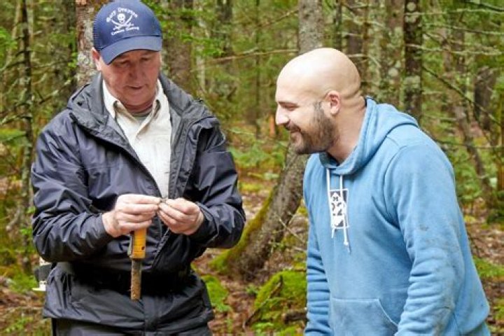 Is Gary Drayton Married? Exploring the Life of the Treasure Hunting Expert