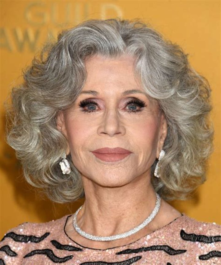 Jane Fonda Hair Cut: The Iconic Styles of a Hollywood Legend