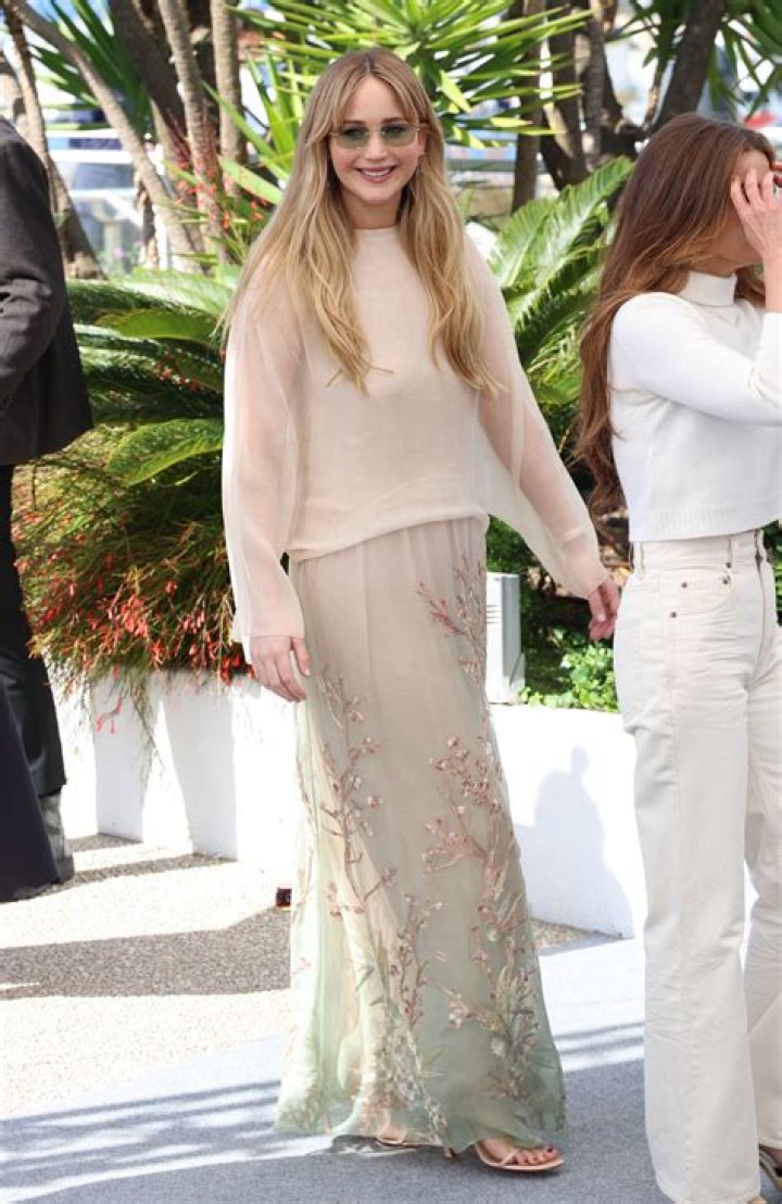 Jennifer Lawrence Feet: A Comprehensive Look at the Iconic Actress