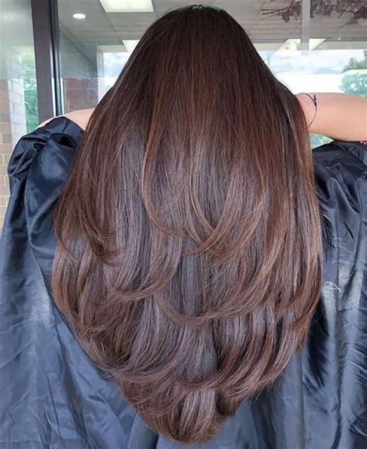 Layer Cut for Long Hair: The Ultimate Guide to Achieving Stunning Layers