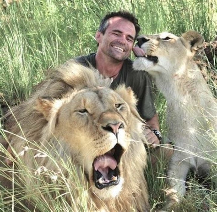 Meet Kevin Richardson: The Lion Whisperer
