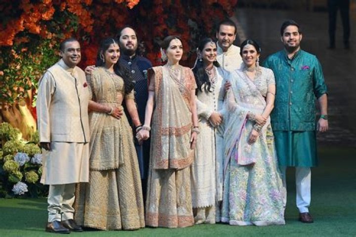 Mukesh Ambani Height in Feet: Everything You Need to Know