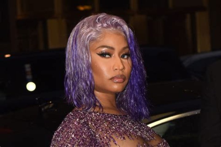 Nicki Minaj Nude: Uncovering the Truth Behind the Controversy