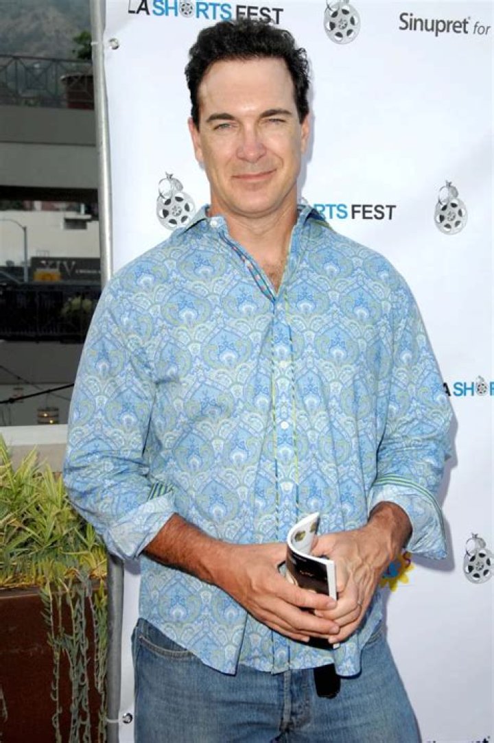 Patrick Warburton Height and Weight: The Physical Stats of a Hollywood Icon
