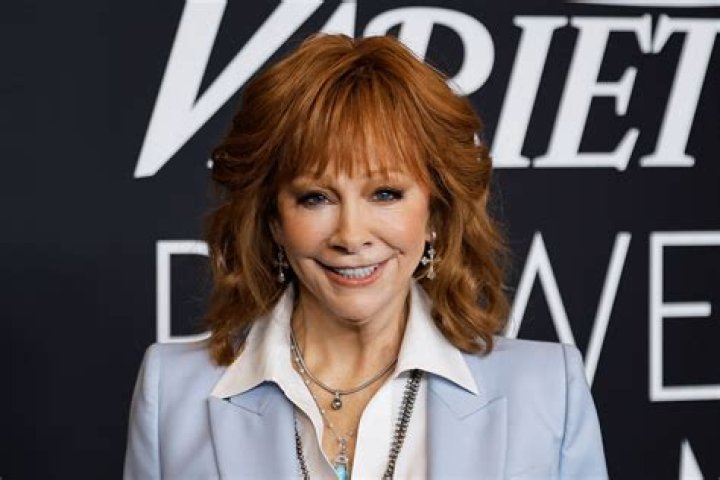 Reba Waters Nude: A Comprehensive and Respectful Look