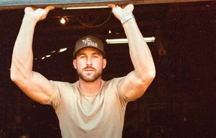 Riley Green: Height, Weight, and More About the Rising Country Star