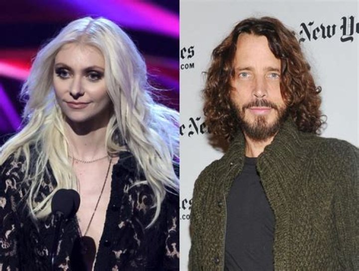 Taylor Momsen's Struggle: Depression & Substance Abuse | Untold Story