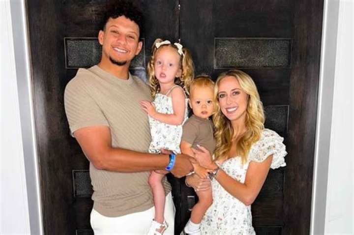 The Impressive Net Worth of Brittany Mahomes: A Behind-the-Scenes Look