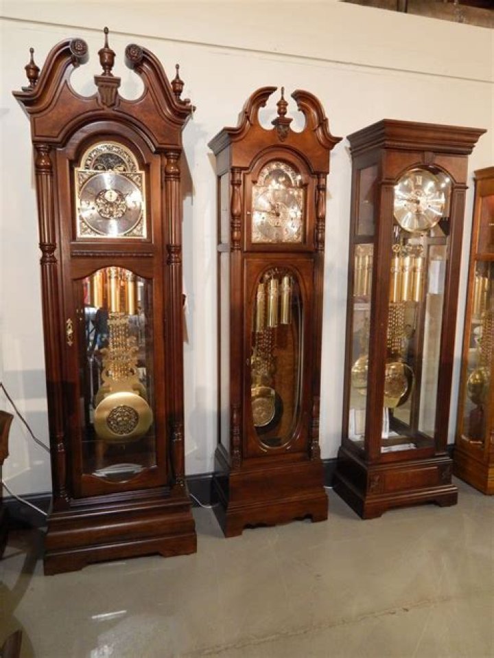 The Ultimate Grandfather Clock with 3 Balls: A Timeless Masterpiece