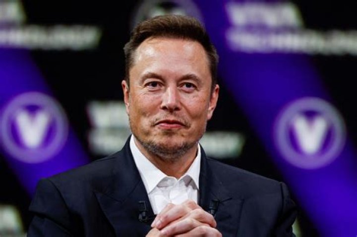 The Ultimate Guide to Elon Musk's Parents: Early Life and Influence on the Tech Tycoon