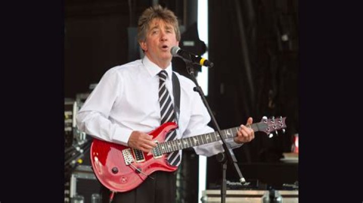 Tony Hicks: The Ultimate Guide to His Career and Music