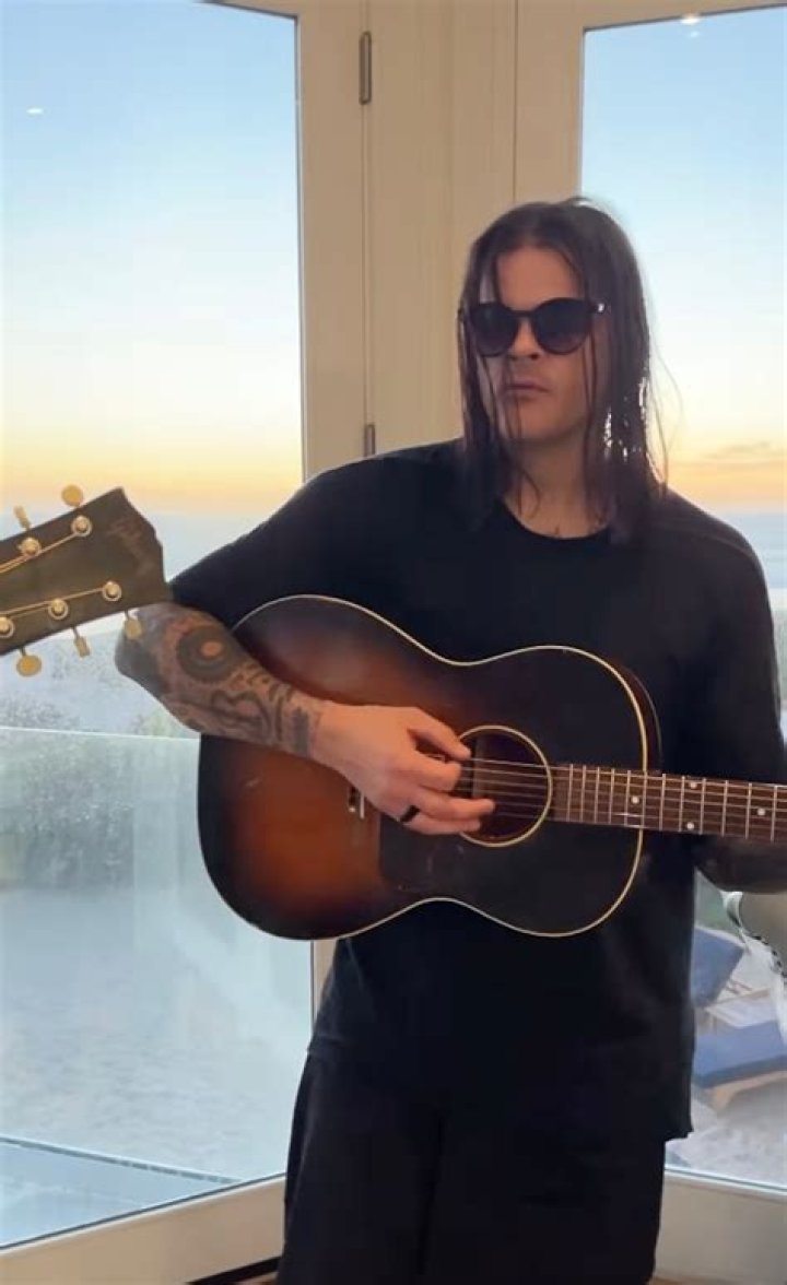 Travis Bacon: The Versatile Actor and Musician
