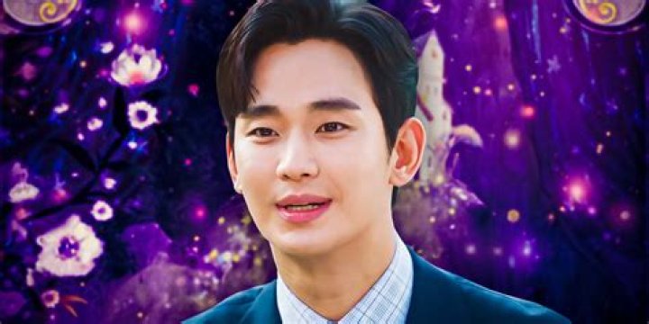 Uncover the Truth: Kim Soo Hyun's Mysterious Relationship with Jun Ho