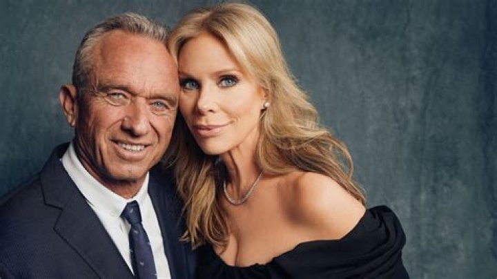 Uncovering the Connection: Paul Young and Cheryl Hines