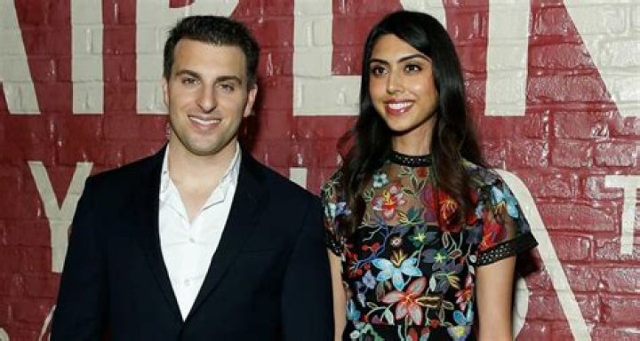 Uncovering the Inspiring Story of Airbnb's Co-Founders: Elissa Patel and Brian Chesky