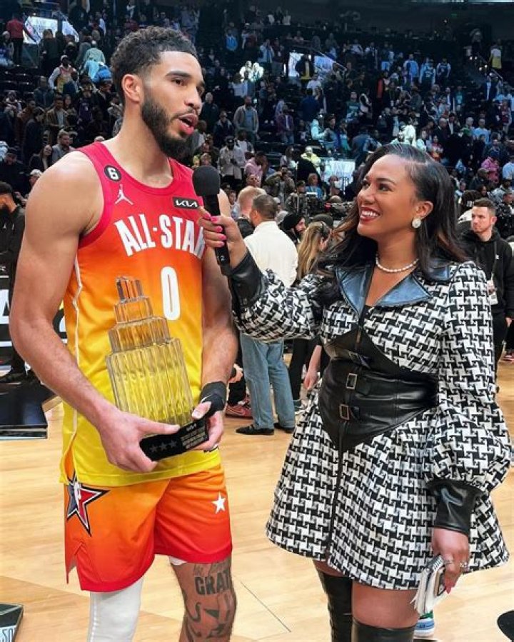 Unveiling the Allure of Ros Gold Onwude