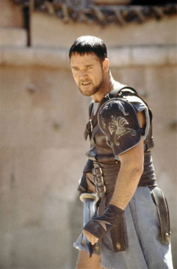 Unveiling the Legend: Gladiator Russell Crowe