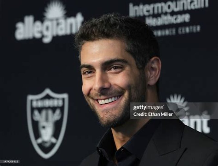 Unveiling the Life of Jimmy Garoppolo's Wife: A Journey Beyond the Field
