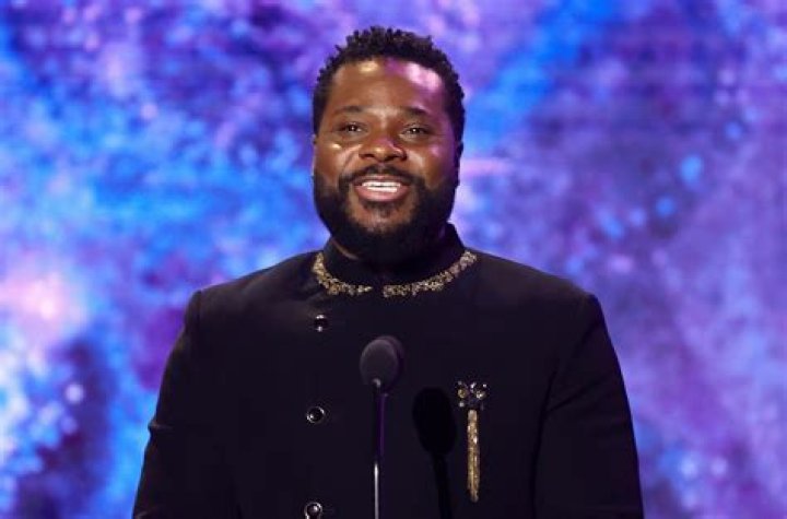 Unveiling the Net Worth of Malcolm-Jamal Warner: A Deep Dive into His Life and Success