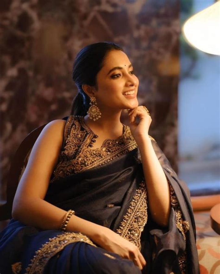 Varalakshmi Mohan: The Rising Star Who's Captivating Hearts Worldwide