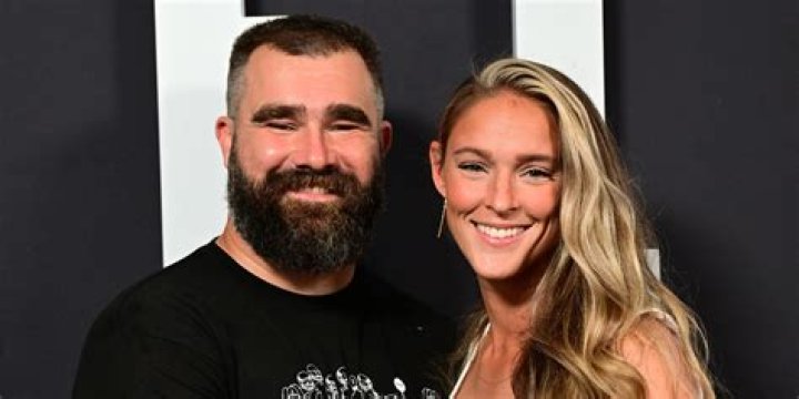 What's the Height of Jason Kelce's Wife?