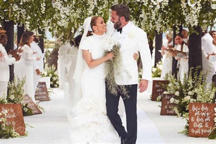 When Love Reunites: The Jennifer Garner and Ben Affleck Wedding Story